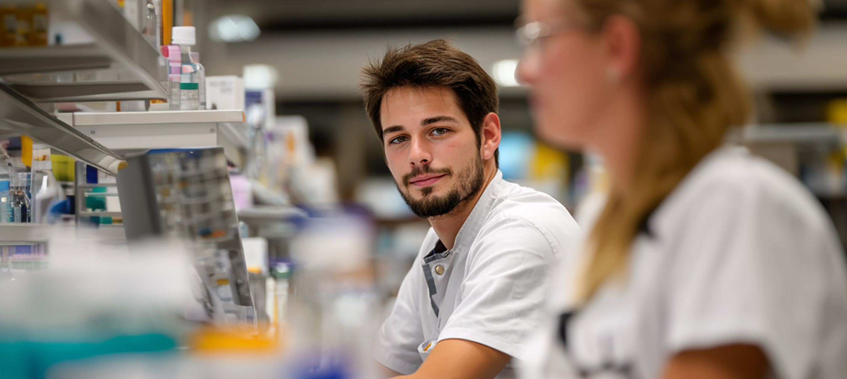 Ausbildung zur Pharmazeutisch Technischen Assistenz (PTA)